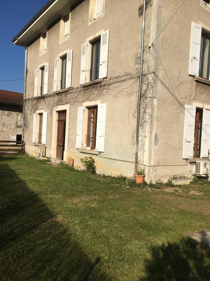Appartement Alloix Sainte-Marie-d'Alloix Exterior photo